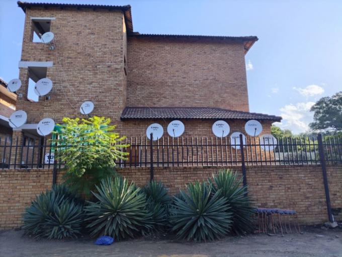 3 Bedroom Apartment for Sale For Sale in Rustenburg - MR676409
