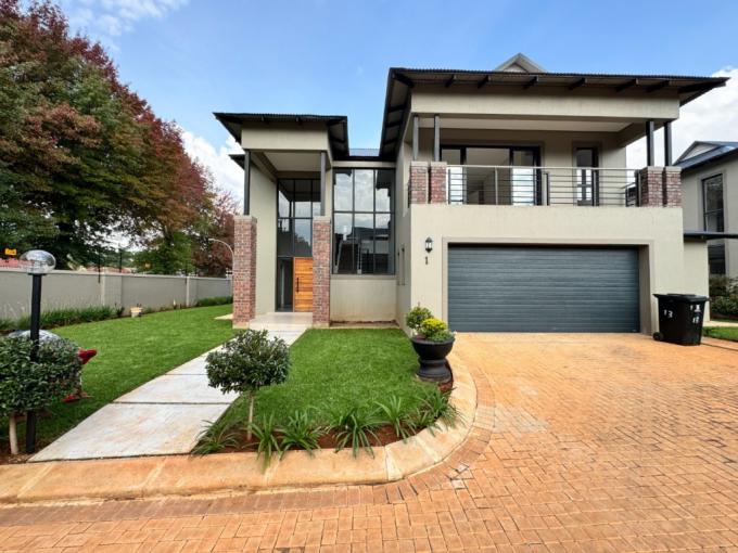 3 Bedroom House for Sale For Sale in Oriel - MR676427