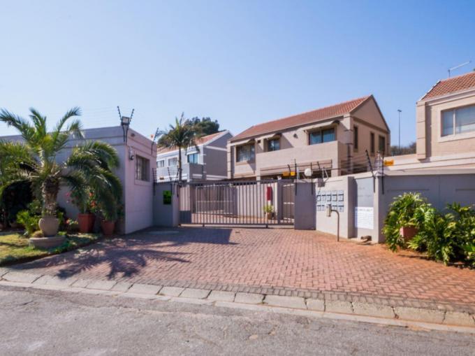 3 Bedroom House for Sale For Sale in Buurendal  - MR676433