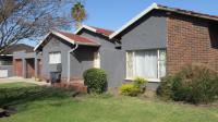 Front View of property in Florida Lake