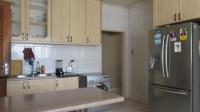 Kitchen - 19 square meters of property in Florida Lake