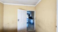 Bed Room 1 - 9 square meters of property in Klippoortjie AH