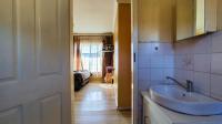 Main Bathroom - 5 square meters of property in Klippoortjie AH