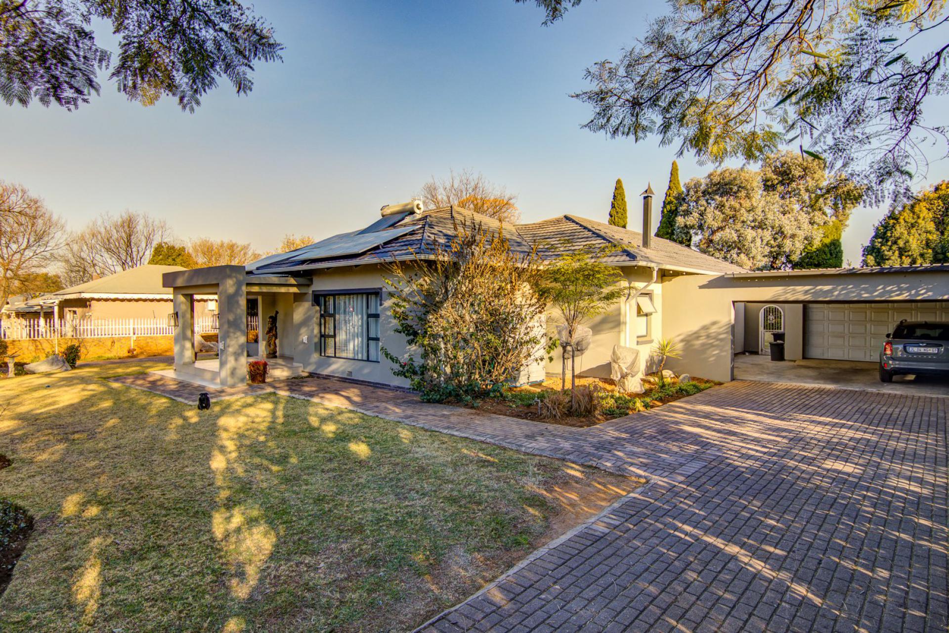 Front View of property in Rynfield