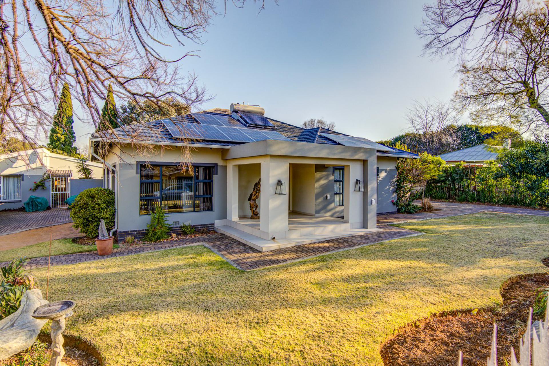 Front View of property in Rynfield