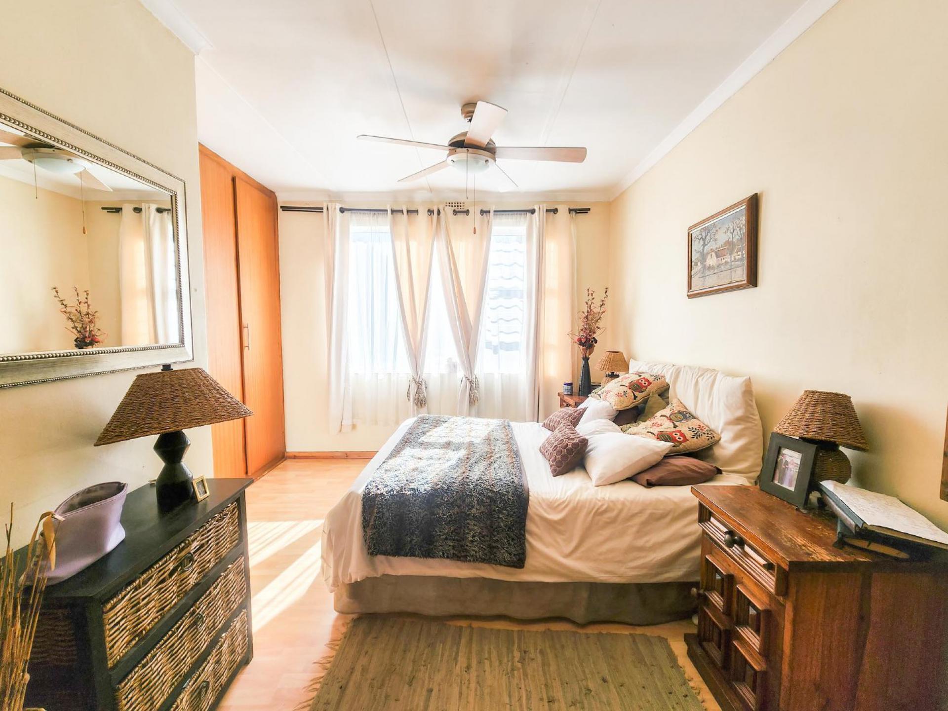 Bed Room 1 of property in Rynfield