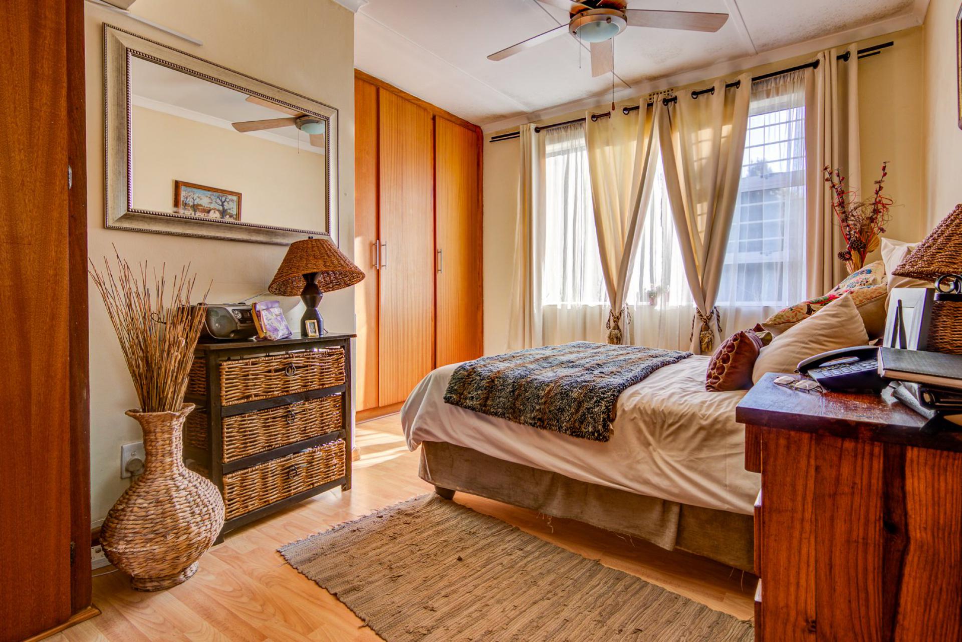 Bed Room 1 of property in Rynfield