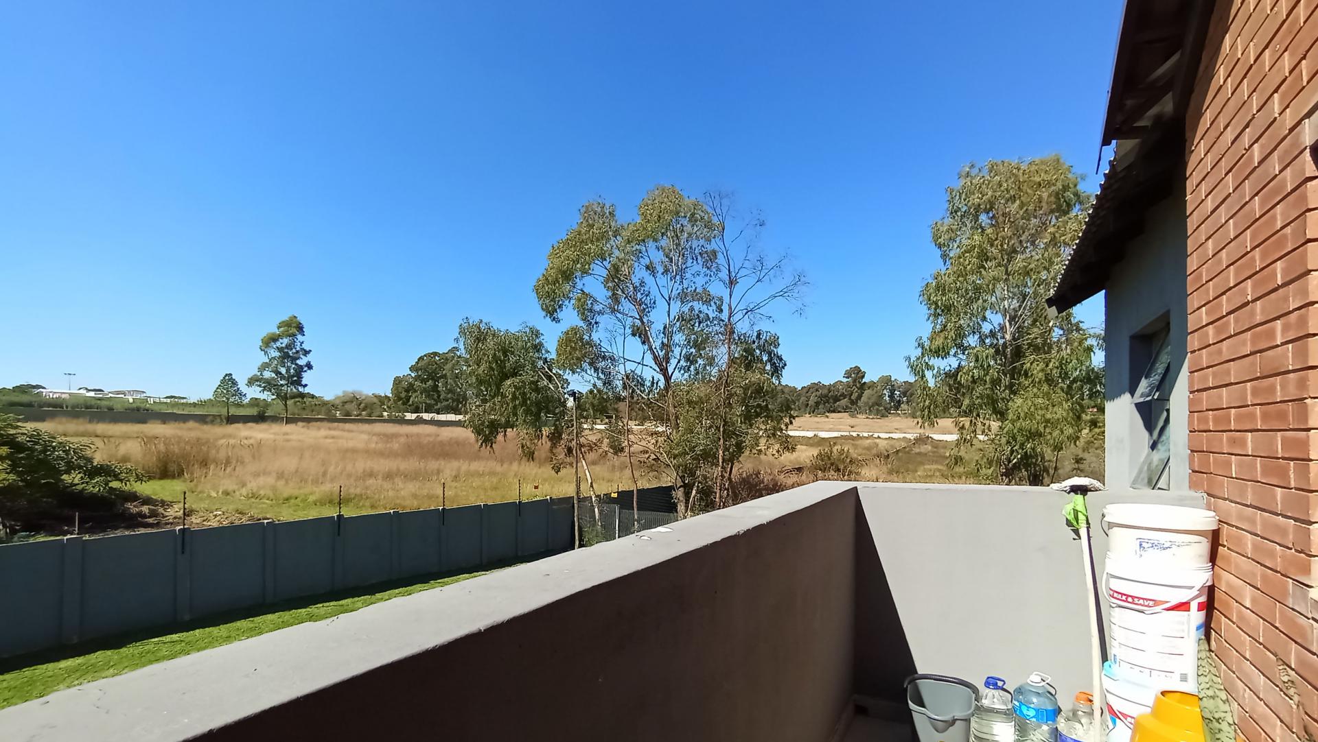 Balcony - 7 square meters of property in Tres-Jolie A.H.