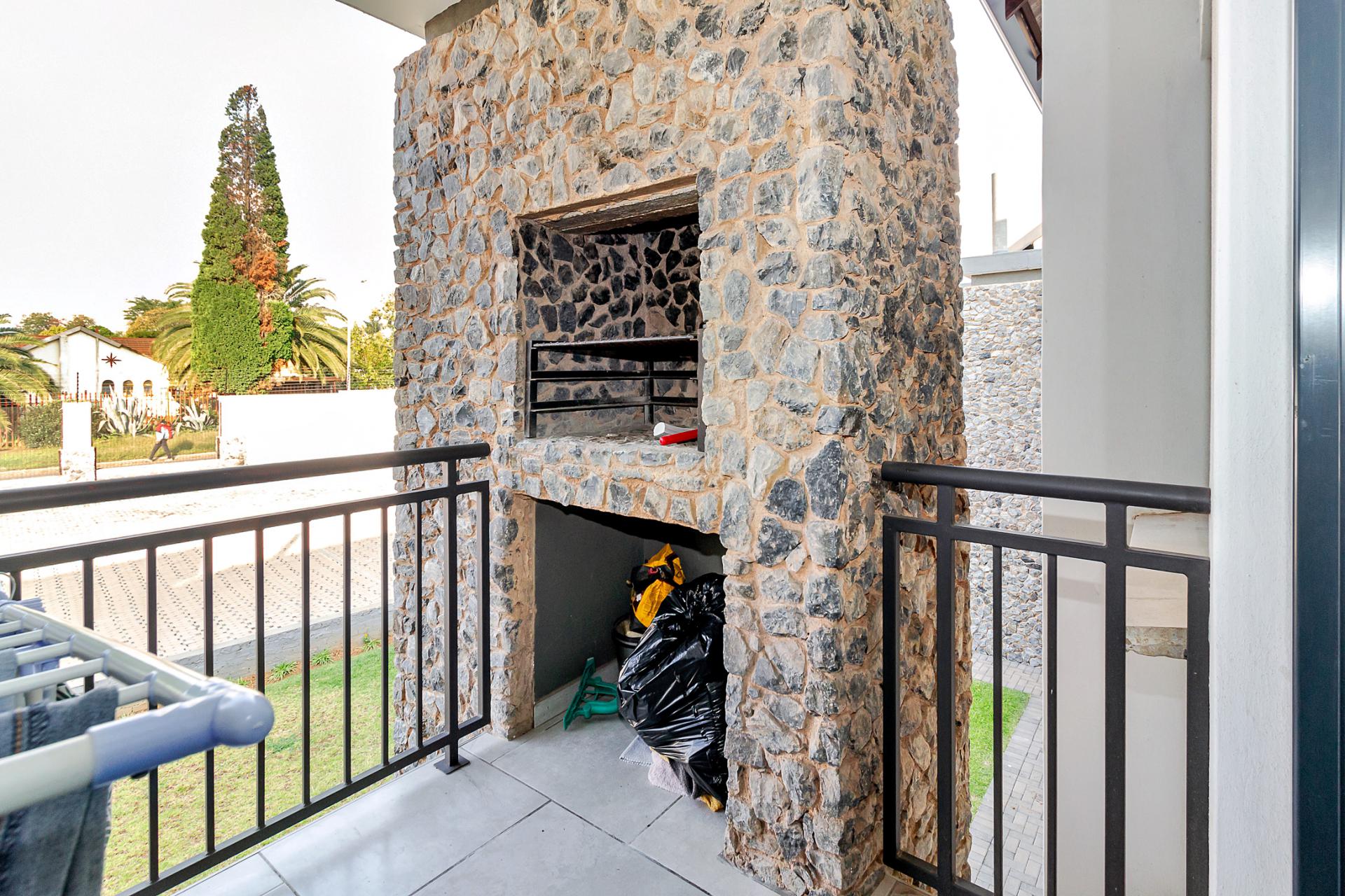  of property in Glen Marais