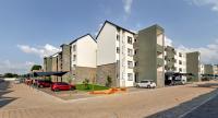  of property in Glen Marais