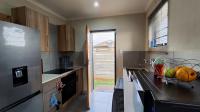 Kitchen - 8 square meters of property in Albertsdal