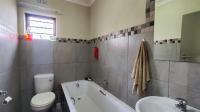 Bathroom 1 - 5 square meters of property in Albertsdal