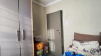 Bed Room 2 - 8 square meters of property in Albertsdal