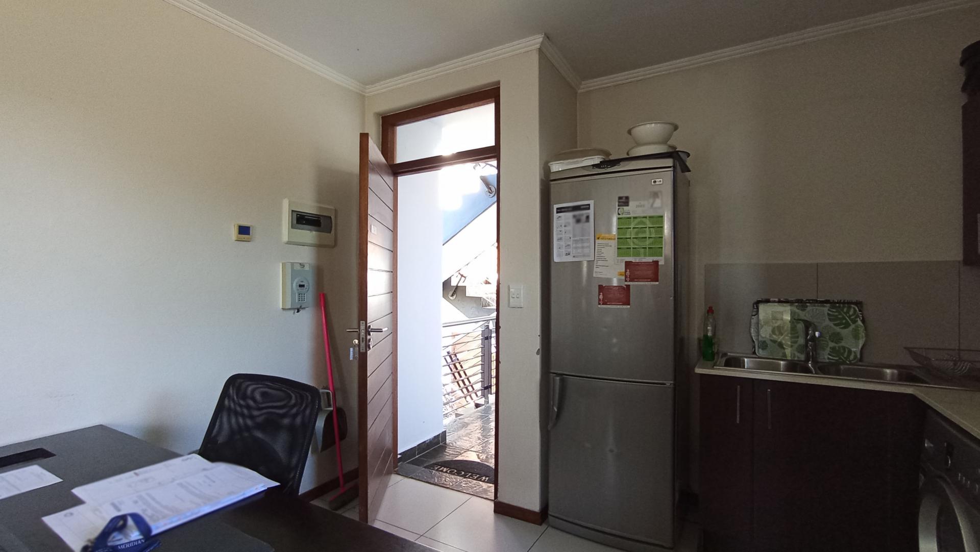 Kitchen - 7 square meters of property in Jackal Creek Golf Estate