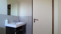 Bathroom 1 - 4 square meters of property in Jackal Creek Golf Estate