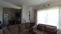 Lounges - 15 square meters of property in Jackal Creek Golf Estate