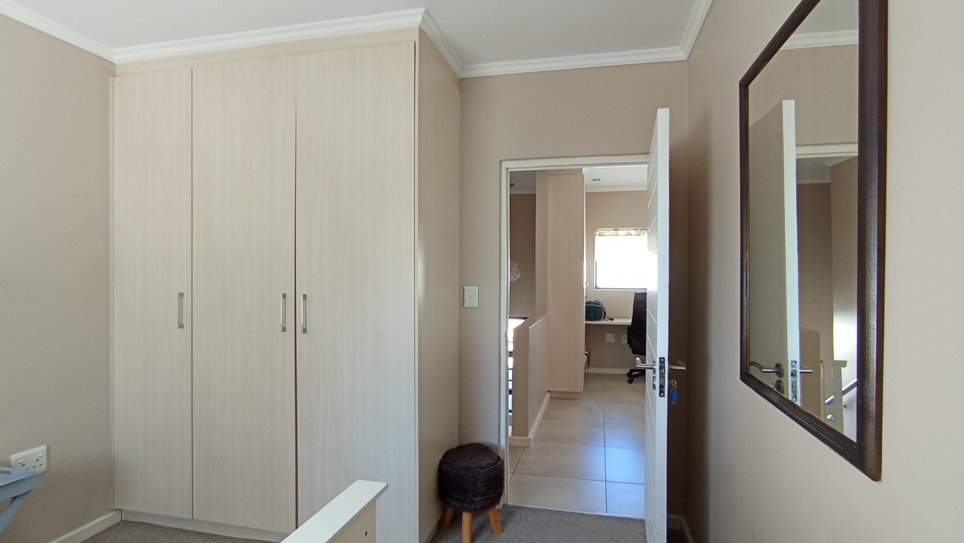 Bed Room 2 - 10 square meters of property in Blackheath - JHB