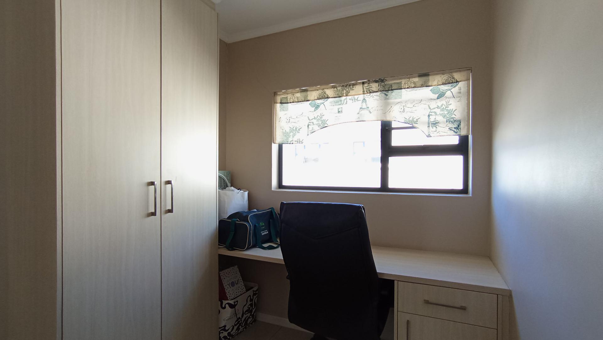 Spaces - 42 square meters of property in Blackheath - JHB