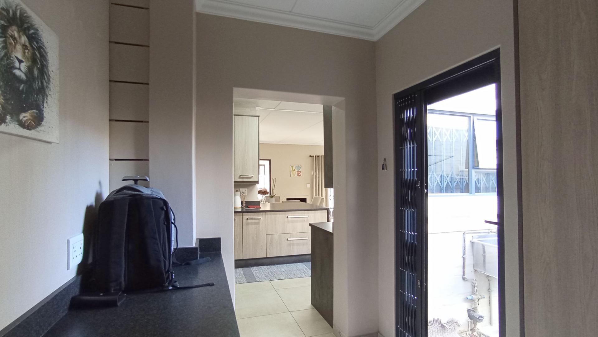 Spaces - 42 square meters of property in Blackheath - JHB