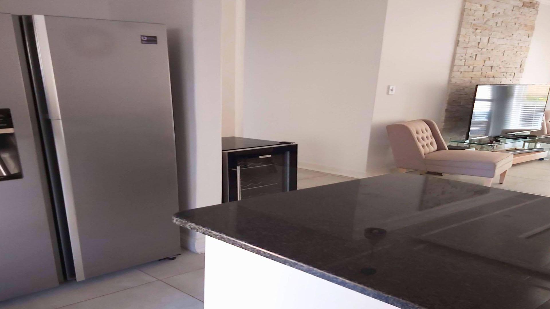 Kitchen of property in Thornhill