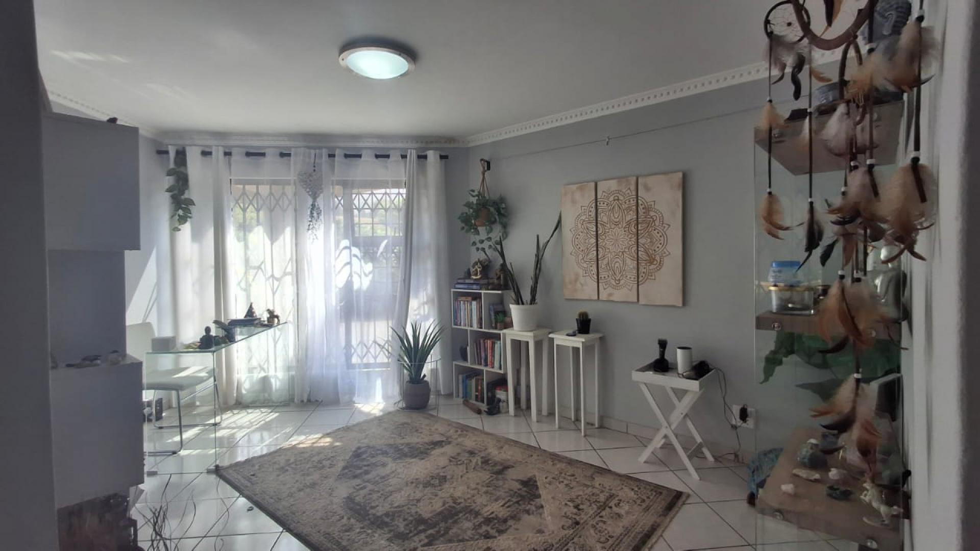 Study of property in Kloofendal