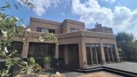 Front View of property in Kloofendal