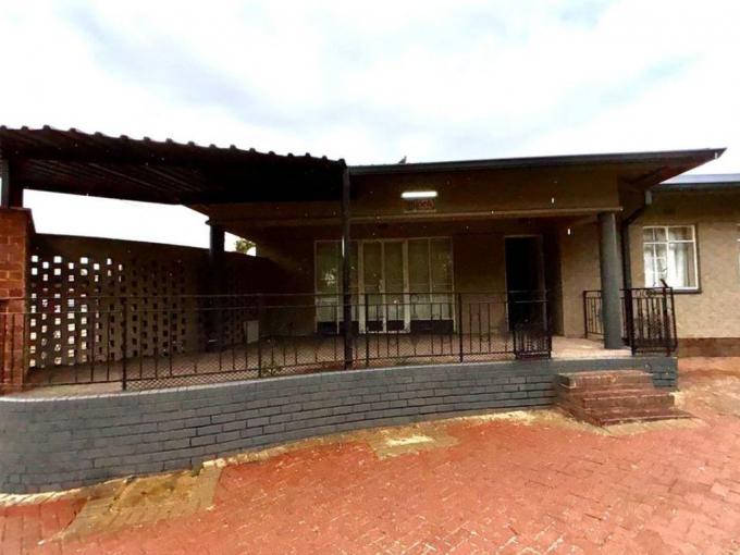 3 Bedroom House for Sale For Sale in Vanderbijlpark - MR676538