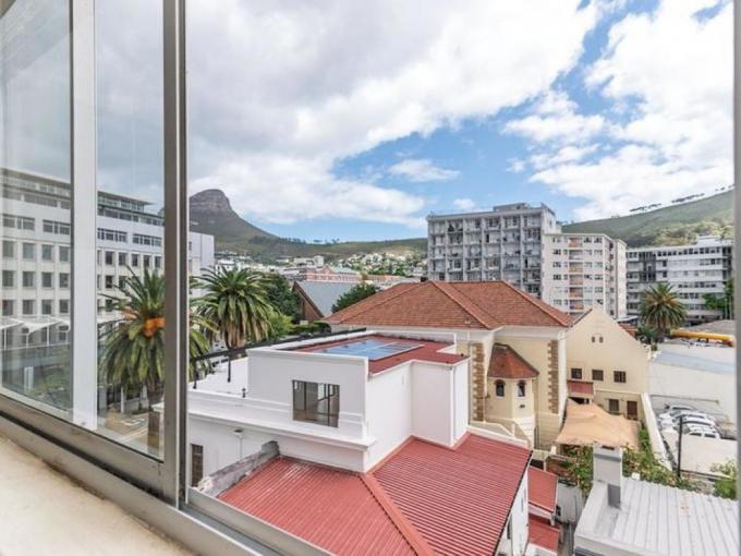 1 Bedroom Apartment for Sale For Sale in Cape Town Centre - MR676549