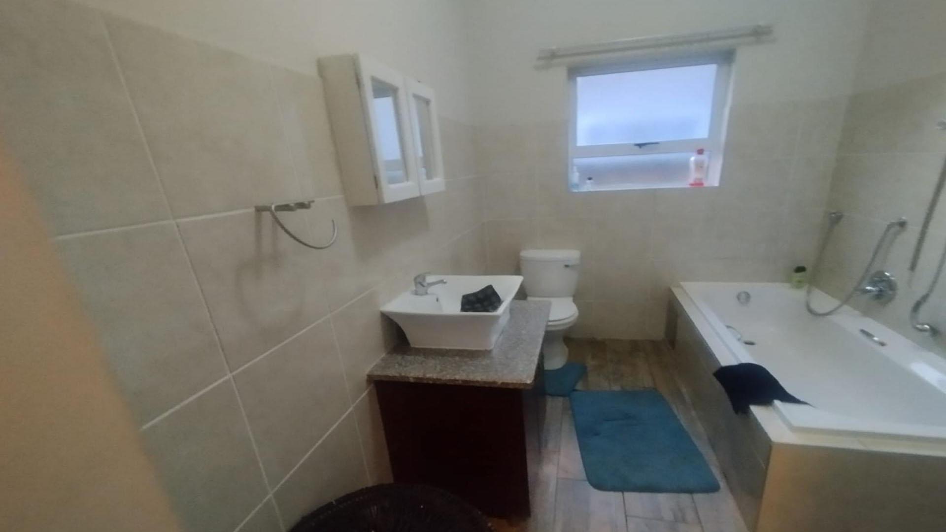 Main Bedroom of property in Vereeniging