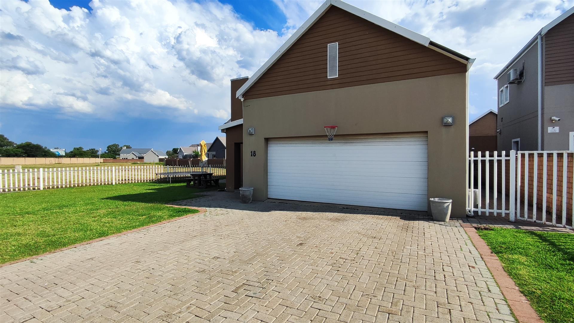 Front View of property in Vereeniging