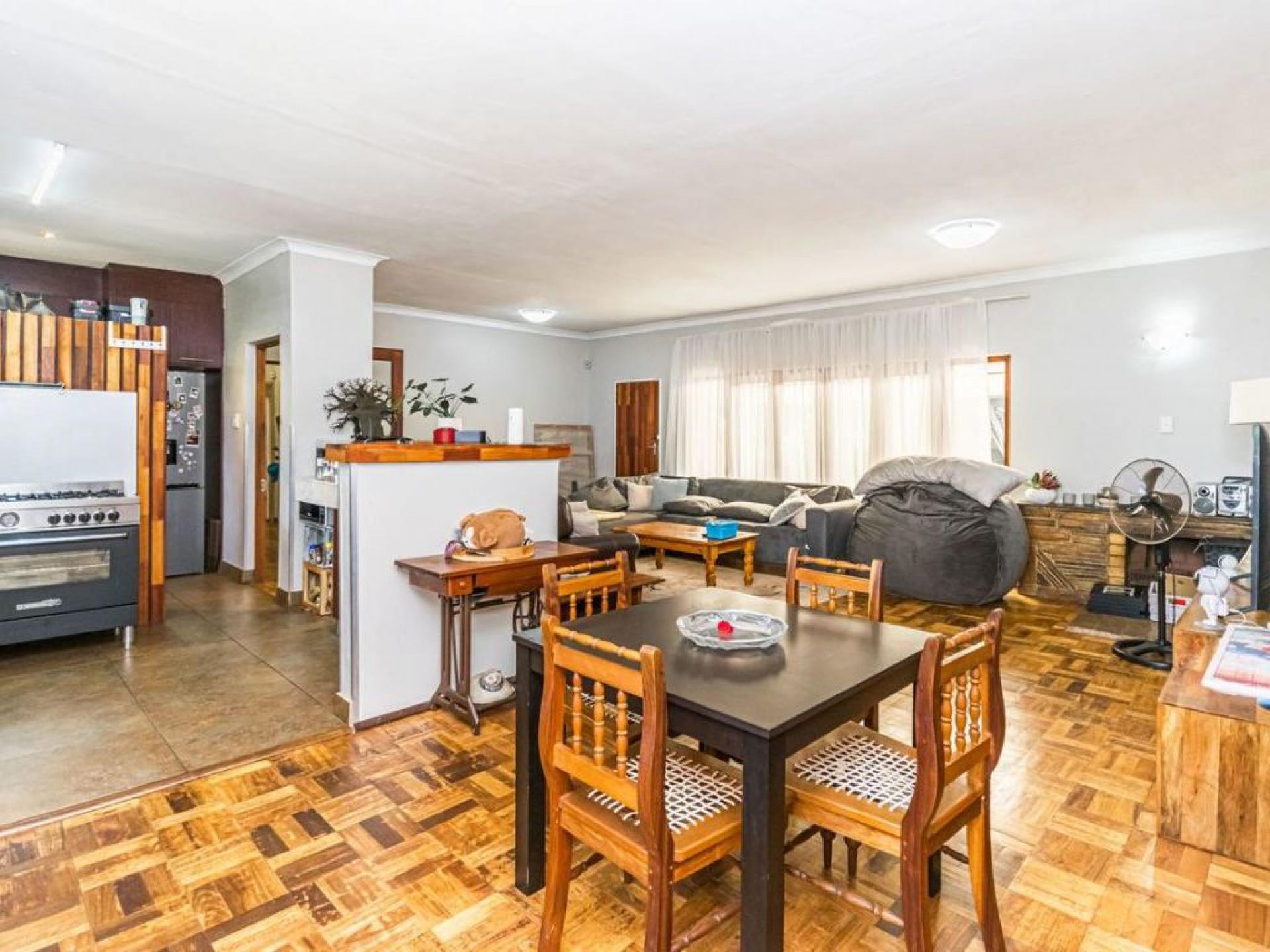  of property in Lyttelton Manor