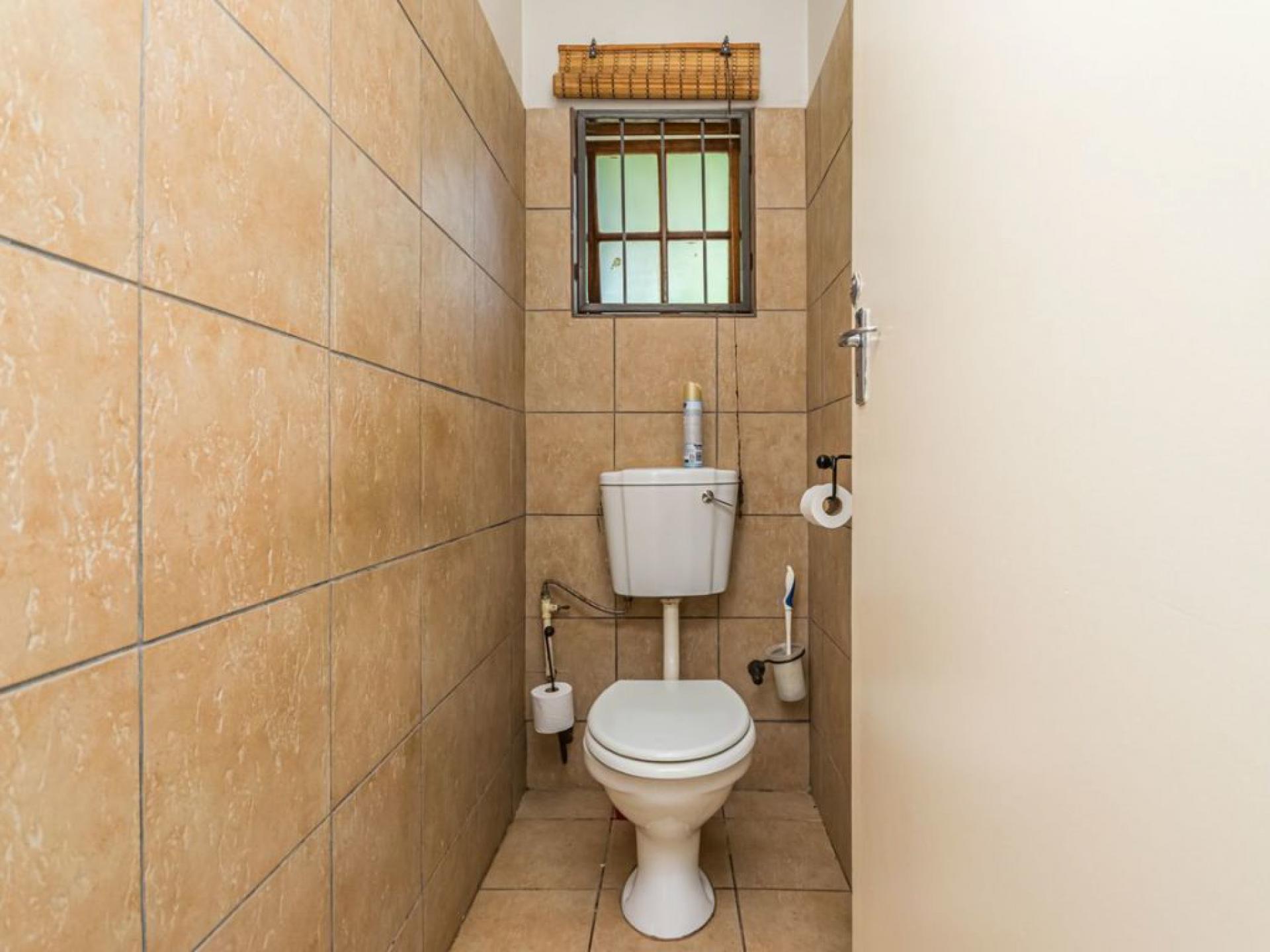  of property in Lyttelton Manor