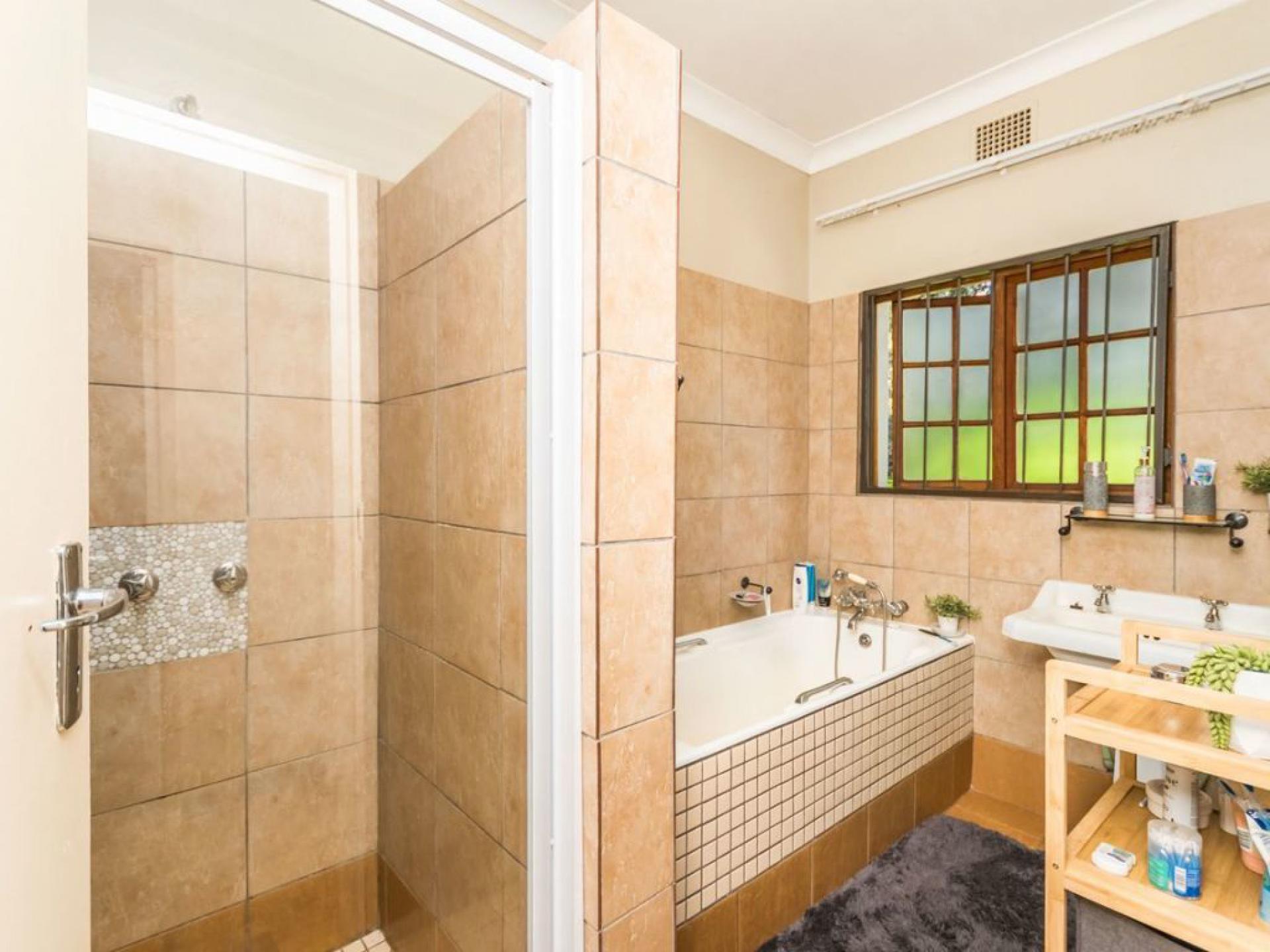  of property in Lyttelton Manor