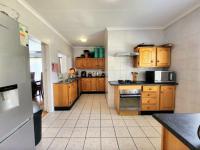  of property in Suideroord