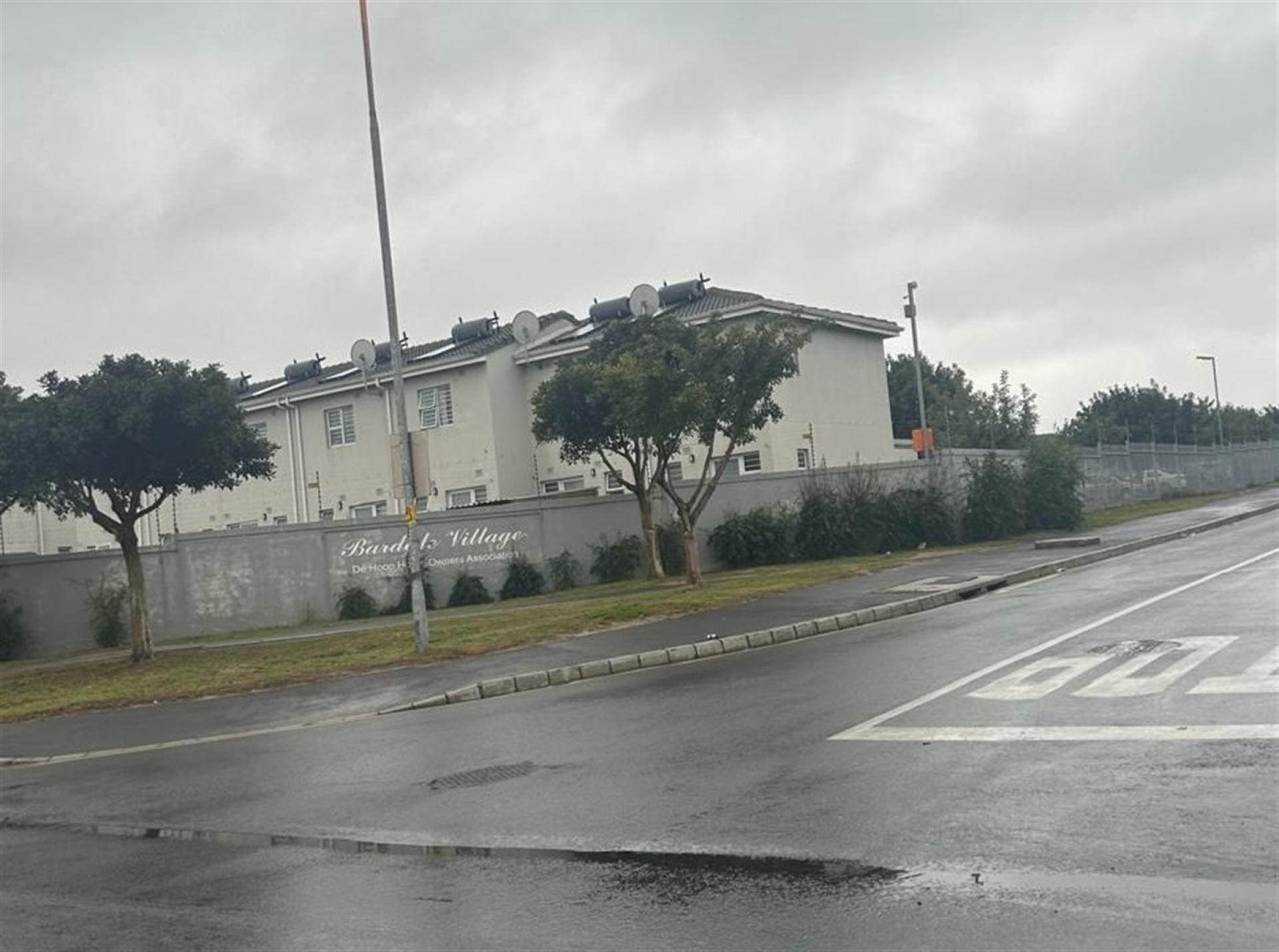 Front View of property in Blue Downs
