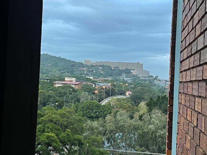 2 Bedroom Apartment for Sale For Sale in Pretoria Central - MR676641
