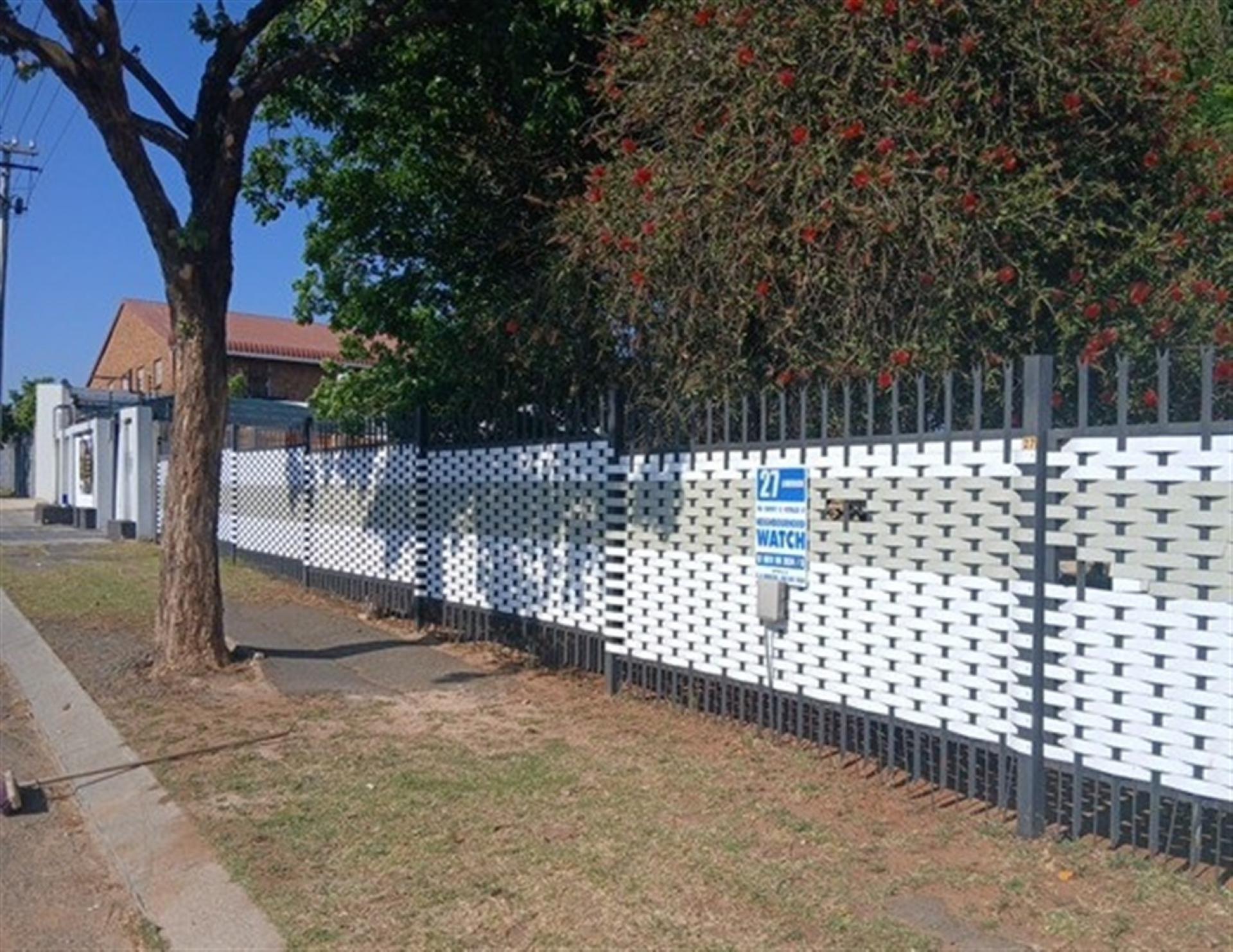 Front View of property in Crown Gardens
