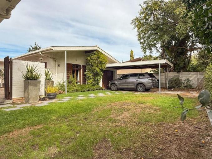 4 Bedroom House for Sale For Sale in Arauna - MR676668