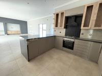  of property in Bendor