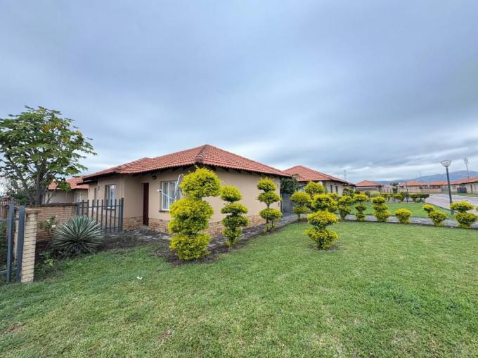 3 Bedroom House for Sale For Sale in Waterkloof (Rustenburg) - MR676690