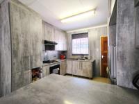  of property in Bendor