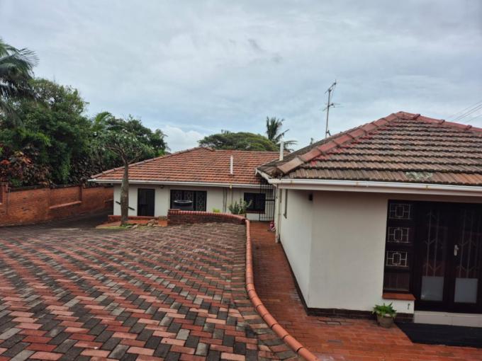 3 Bedroom House for Sale For Sale in Bluff - MR676716