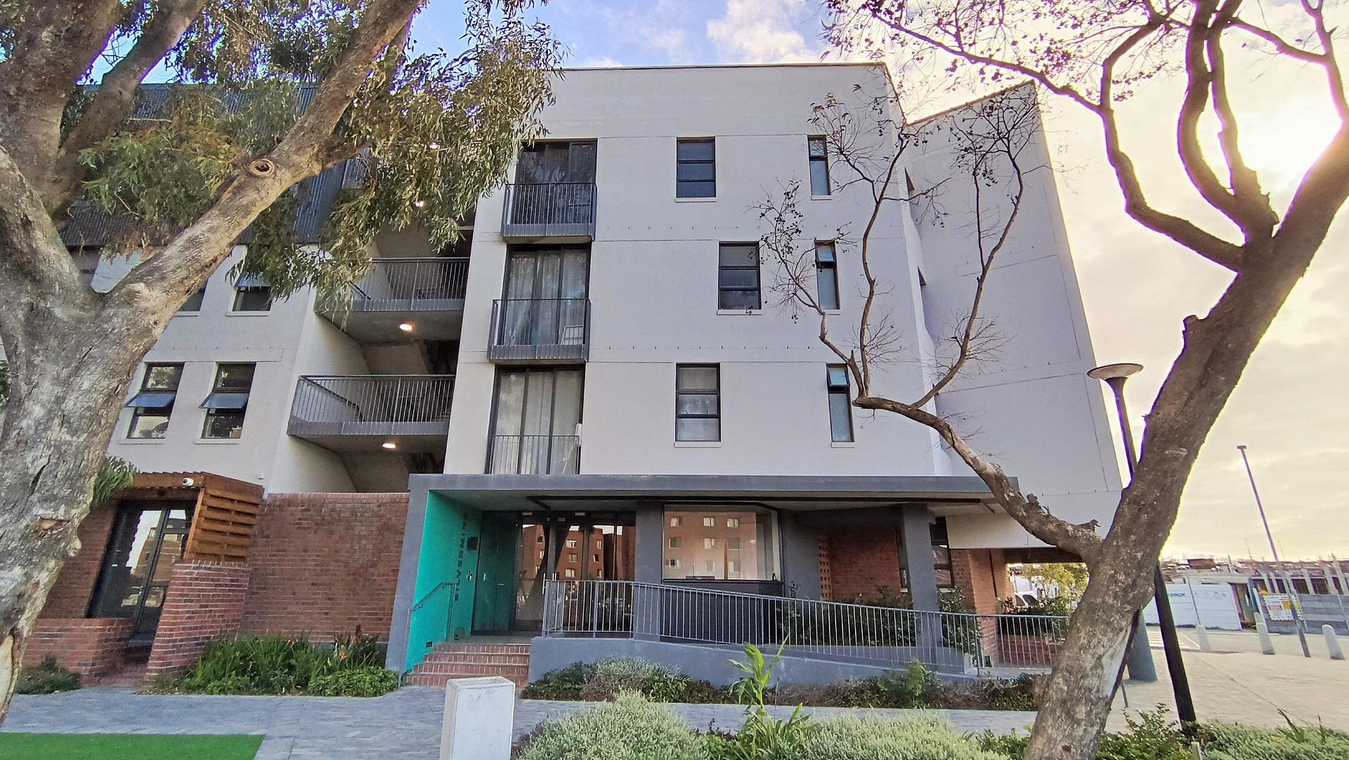 Front View of property in Pinelands
