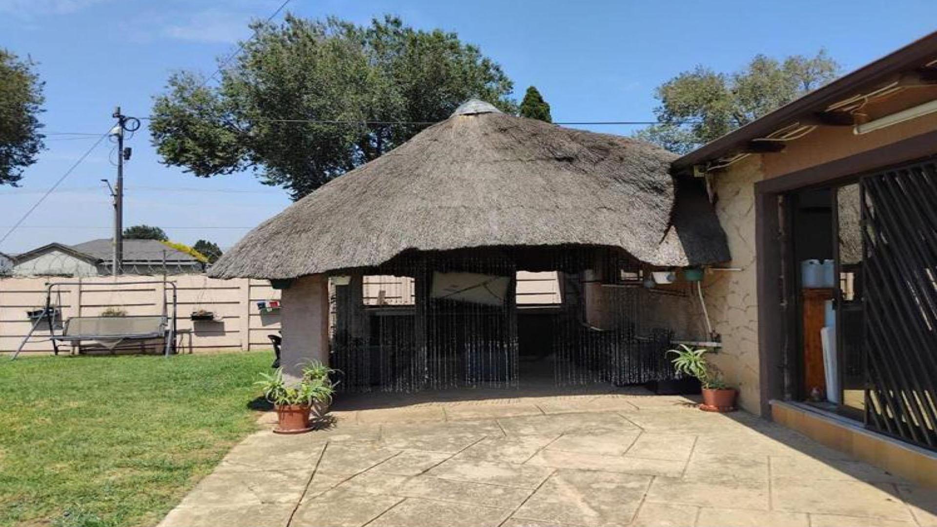 Patio - 1 square meters of property in Primrose