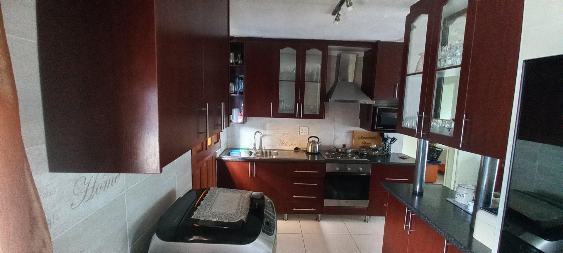  of property in Amalinda