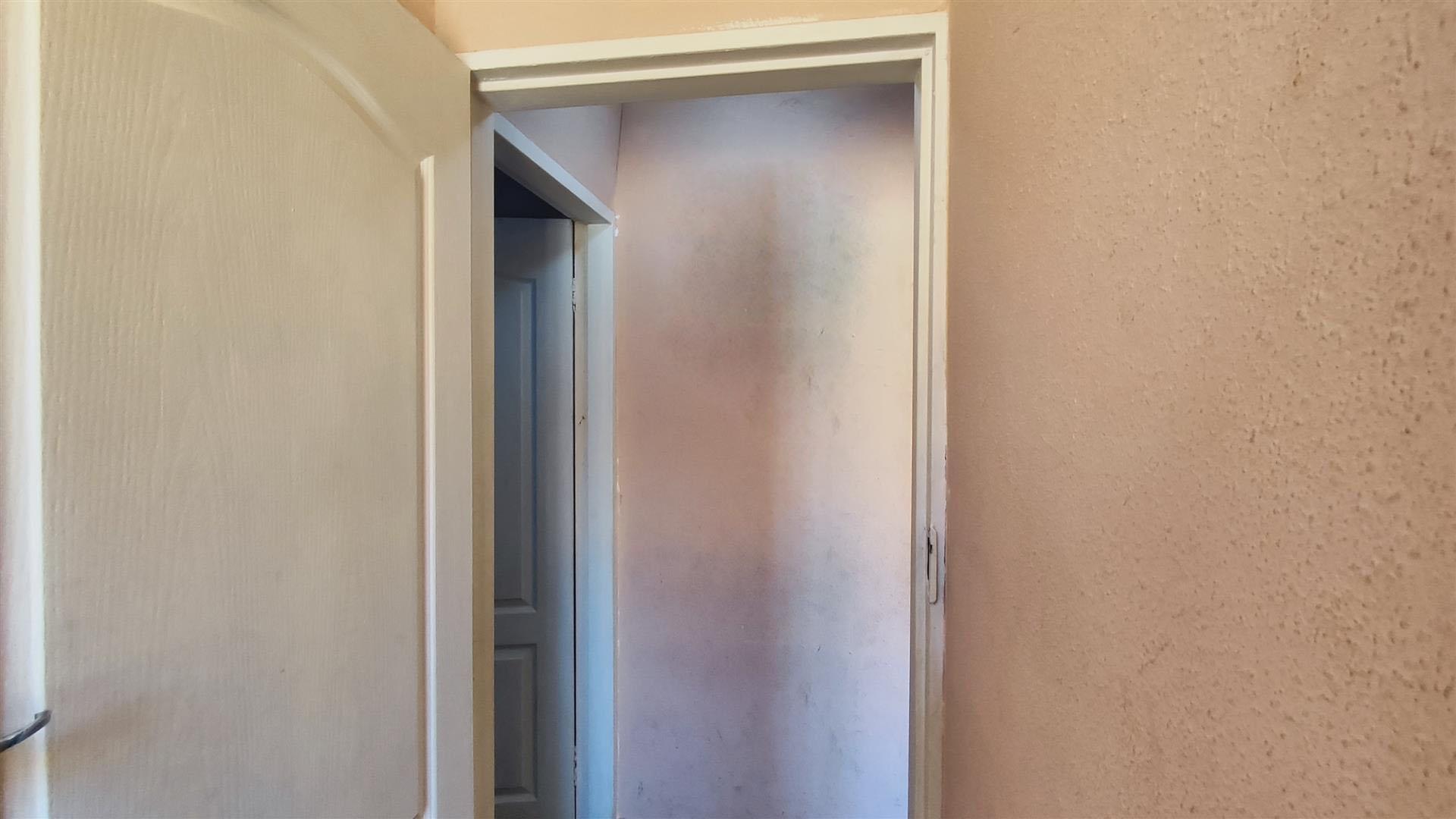 Bathroom 1 - 6 square meters of property in Alliance