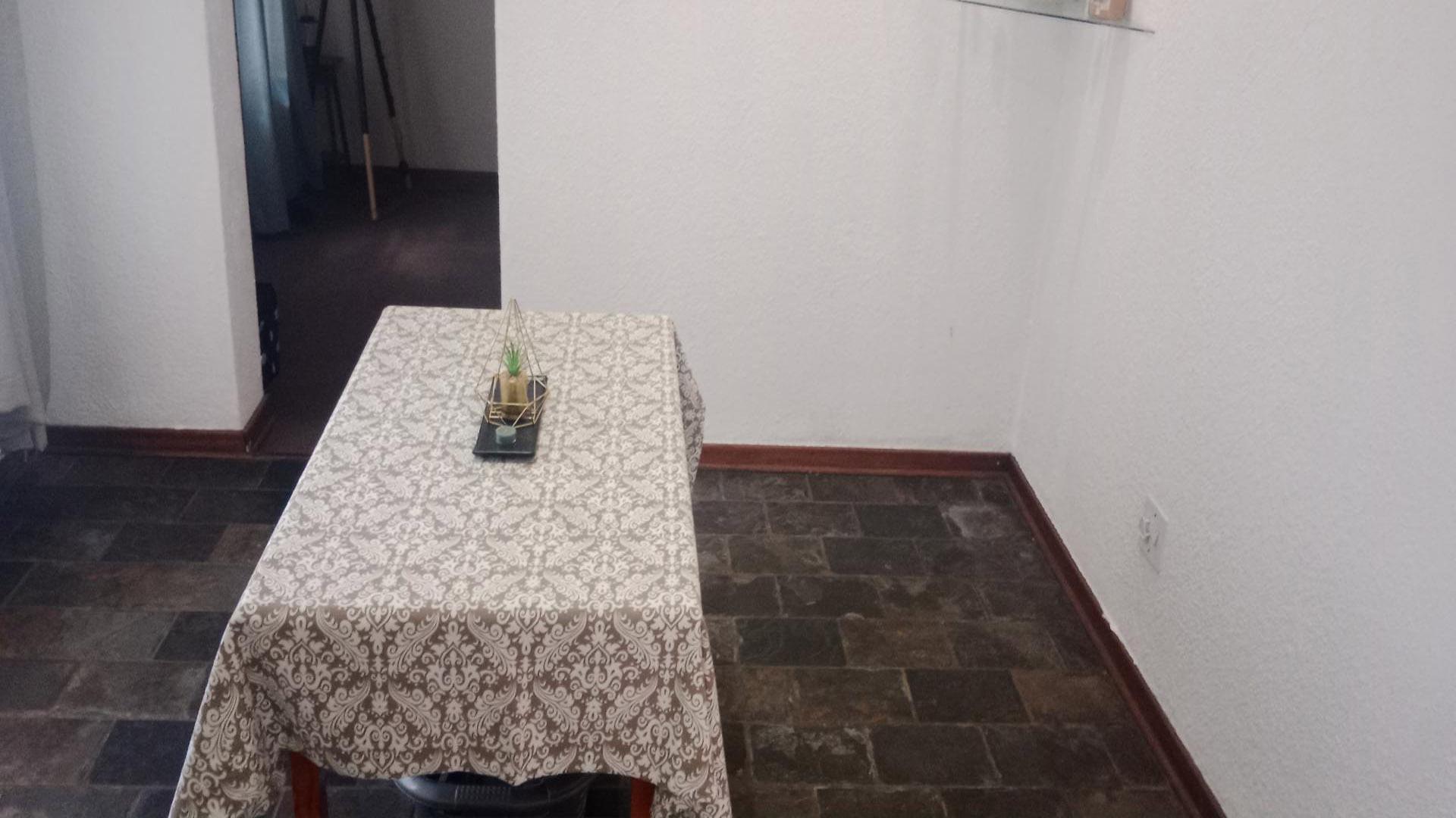 Dining Room of property in Weltevreden Park