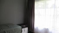 Bed Room 3 of property in Weltevreden Park