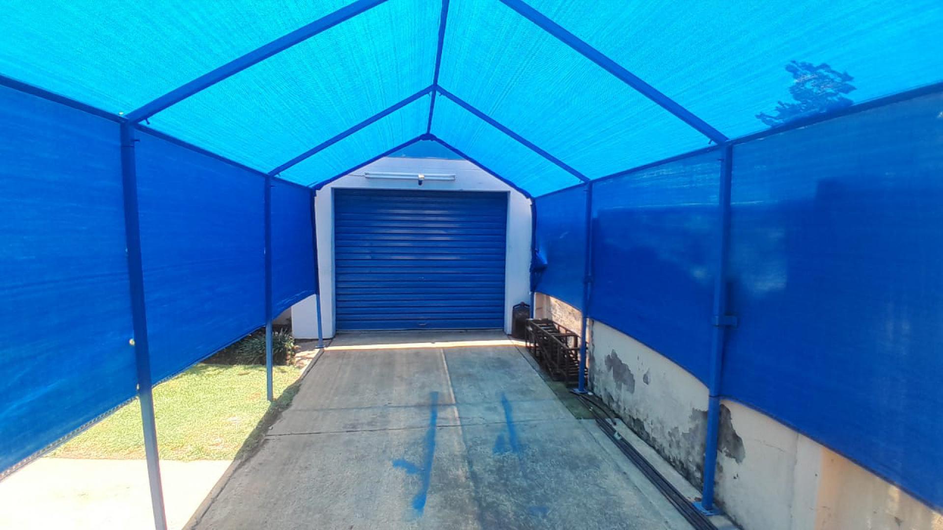 Garage of property in Fochville
