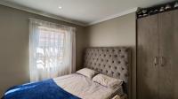 Bed Room 2 - 9 square meters of property in Cosmo City